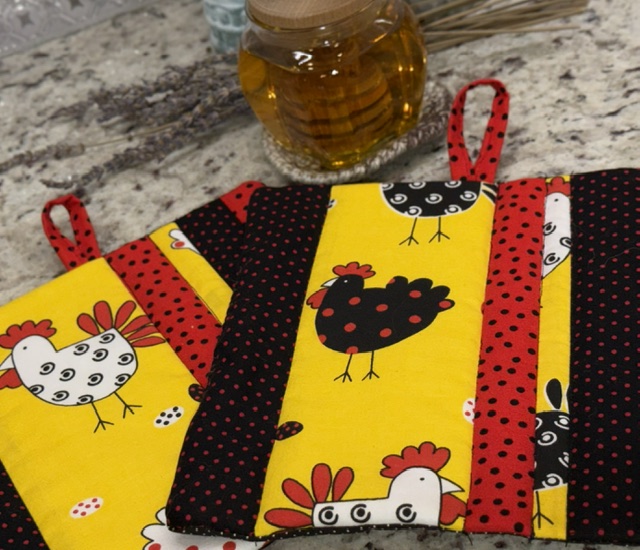 Handmade Farmhouse Potholders | Thick Country Kitchen Hot Pads - Image 8